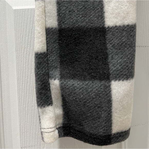 Tinas Fashion Plaid 2 Piece Pant Set NWT - Picture 6 of 9